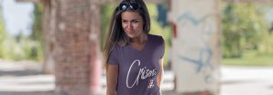 Arizona Wildcats college fan t-shirt, casual wear for sports events and tailgates, featuring team logo and name print.